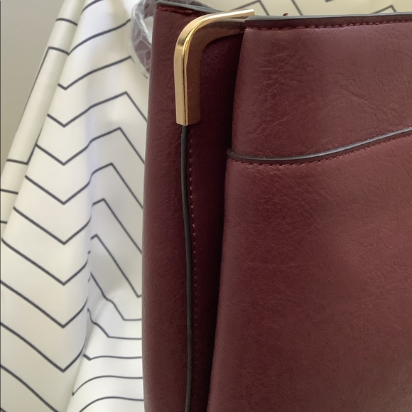 Charlie Paige Tote Bag - Picture 5 of 9